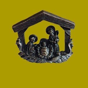 Candle holder standing nativity metal